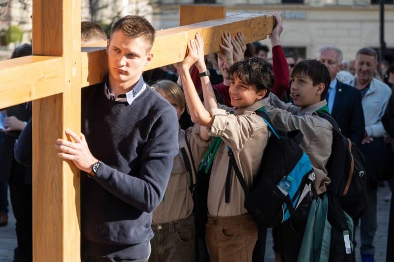 2025_04_12_varosi keresztut_89.jpg